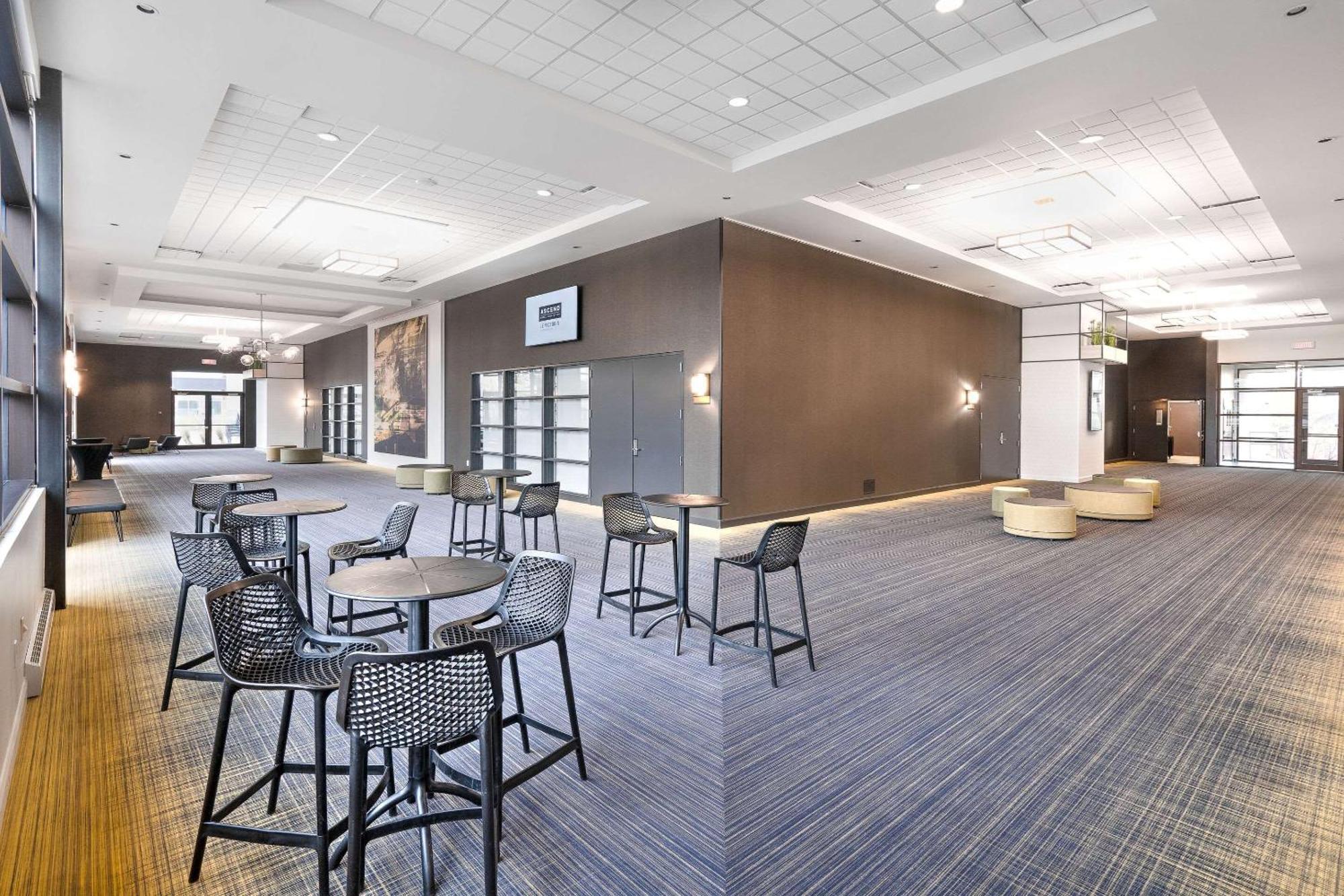 Hotel Le Victorin, An Ascend Hotel Collection Member Victoriaville Exterior foto