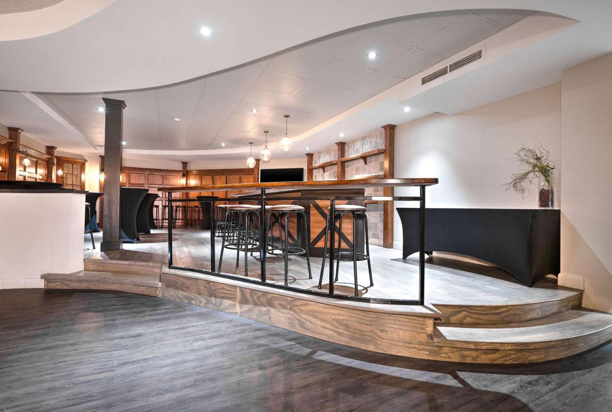 Hotel Le Victorin, An Ascend Hotel Collection Member Victoriaville Exterior foto